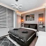 Aparthotel Nil Denis Palace 5*
