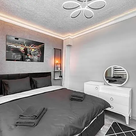 Hotel apartamentowy Nil Denis Palace 5*