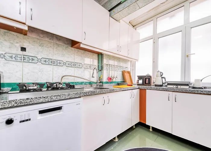 Apart Otel Nil Denis Palace